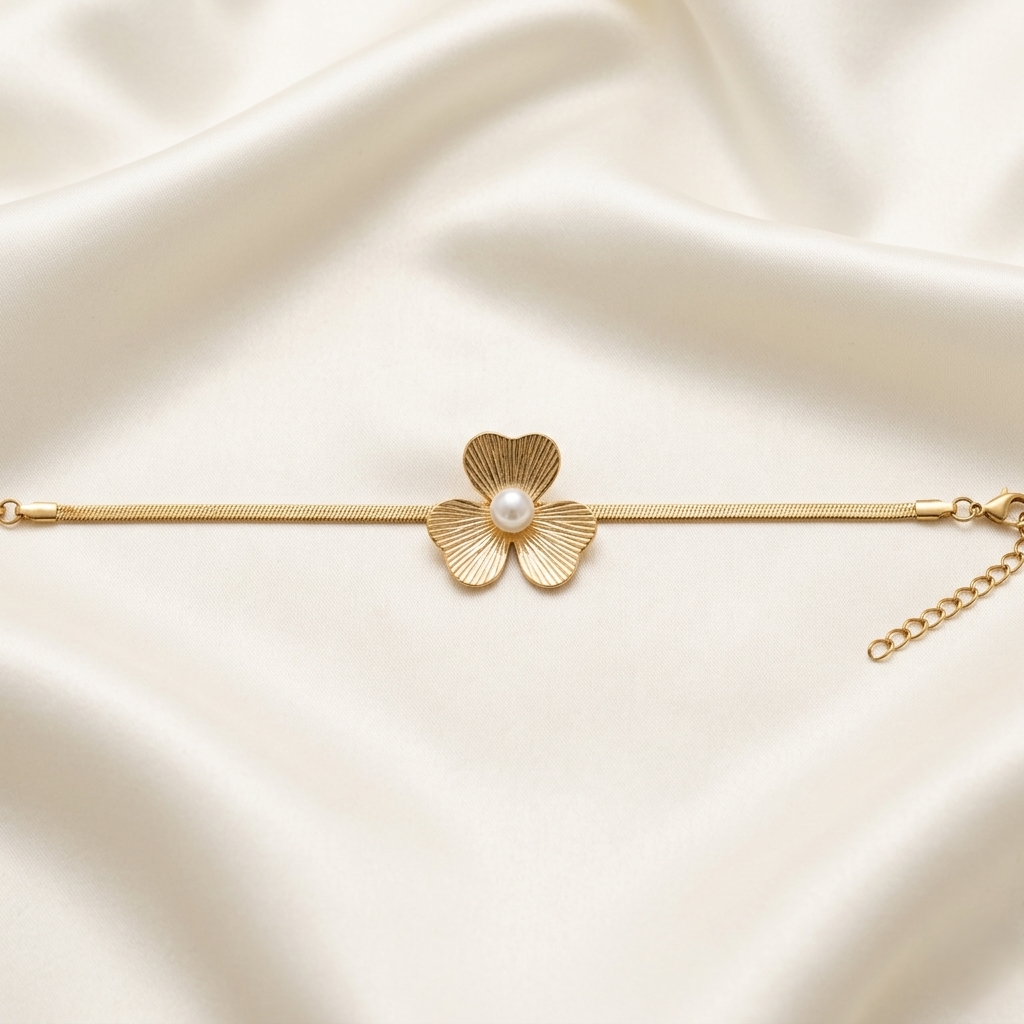 Three Leaf clover pearl chain bracelet