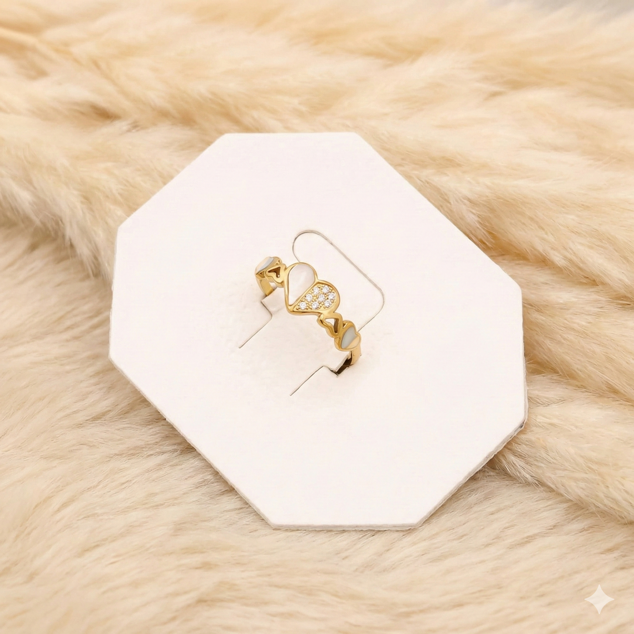 Hearts Gold & Pearl Band